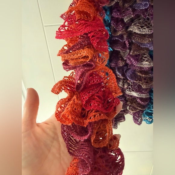 3 Colorful Ruffled Knit Scarfs - Picture 2 of 5